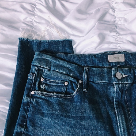 MOTHER the looker ankle fray jeans in gutterpunk - Picture 7 of 13